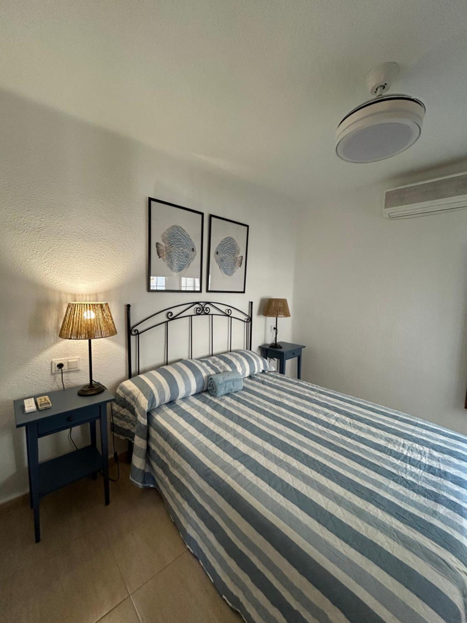 Blue Apartament Torre Del Mar Extérieur photo